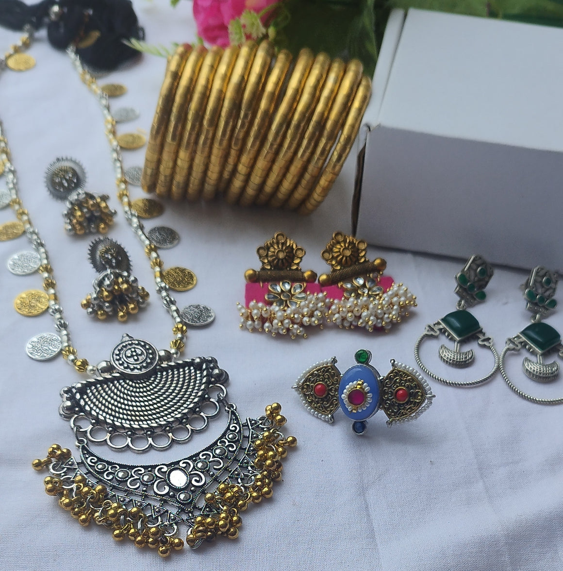 Rakhi hampers