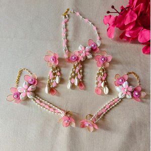 Gulabo (pink petals haldi jewellery)