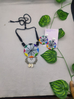 Multicolour mirror necklace