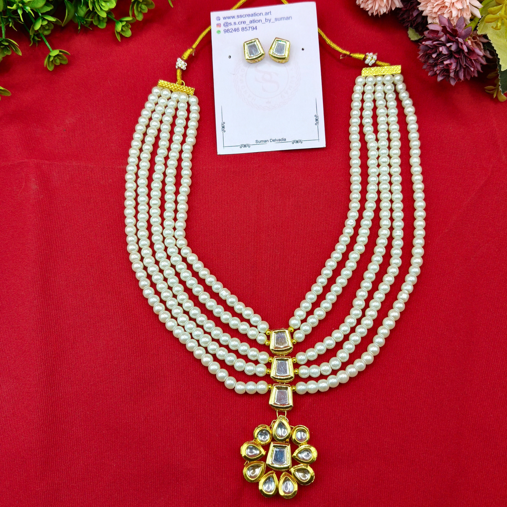 Classic Pearl Kundan Set
