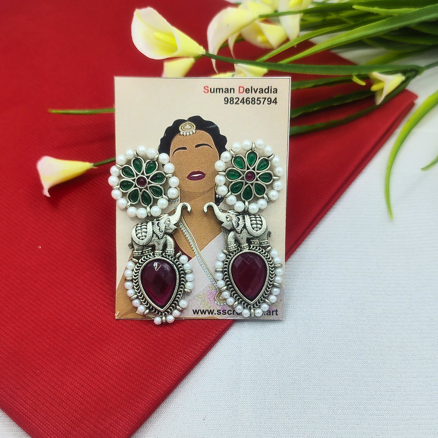 Red & green elephant earings