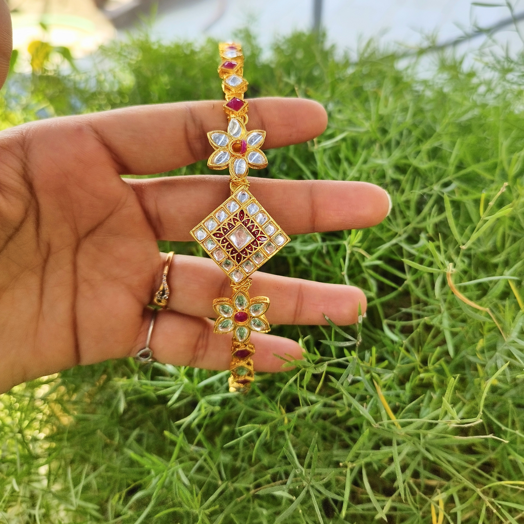 Red kundan hairband