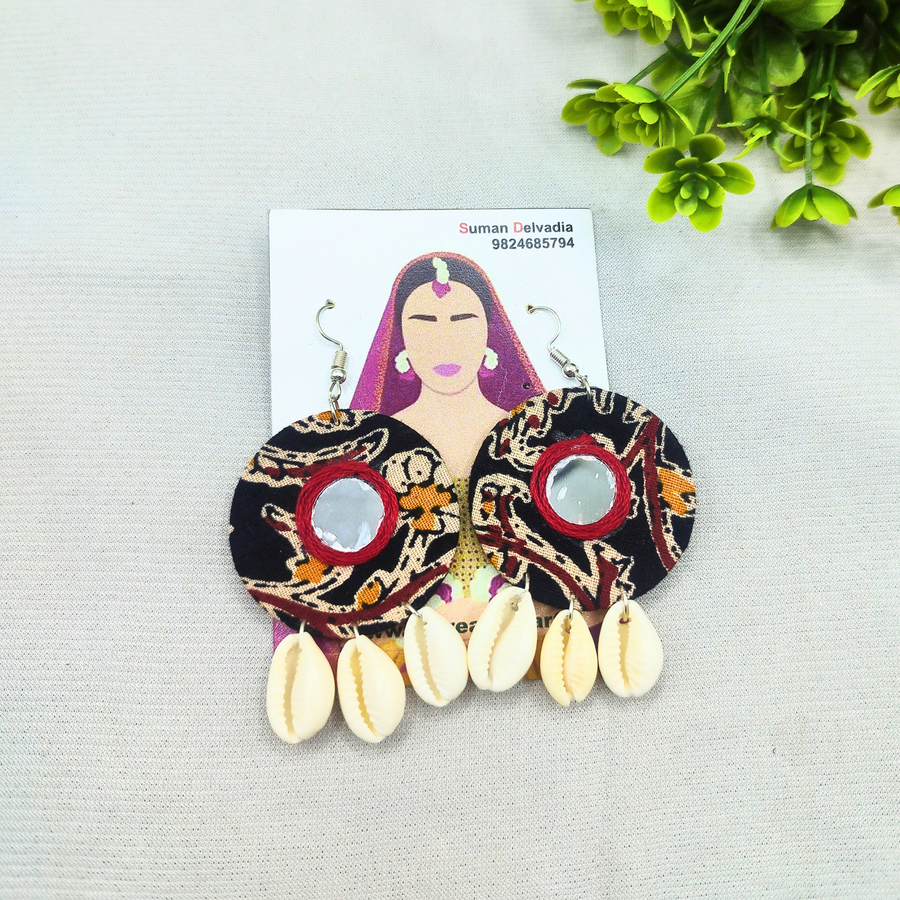 Black Loop earrings
