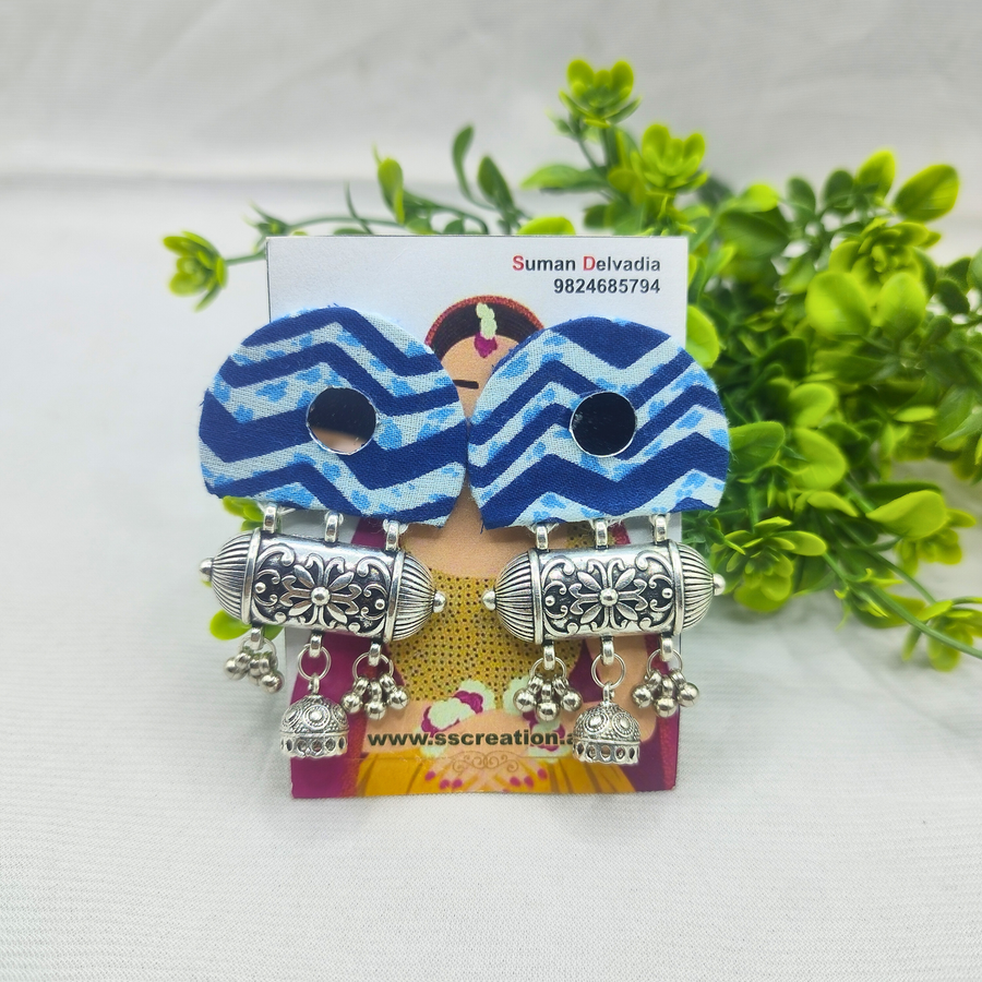 Blue zigzag earrings