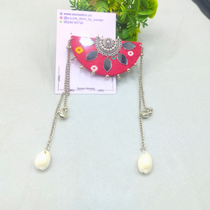 Red Bandhni hairpin