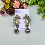Peacock earcuff multicolour